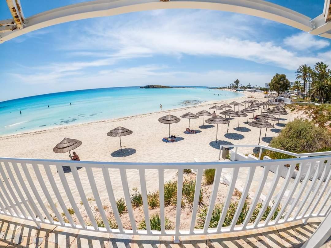 Nissi Golden Sands Sea View 2 Bedroom Appartement